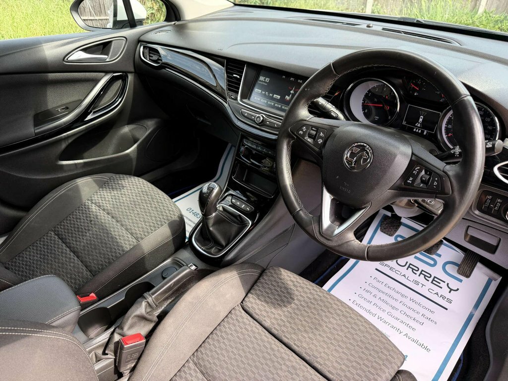 Vauxhall Astra 1.4L Sri NG19PBY White #5