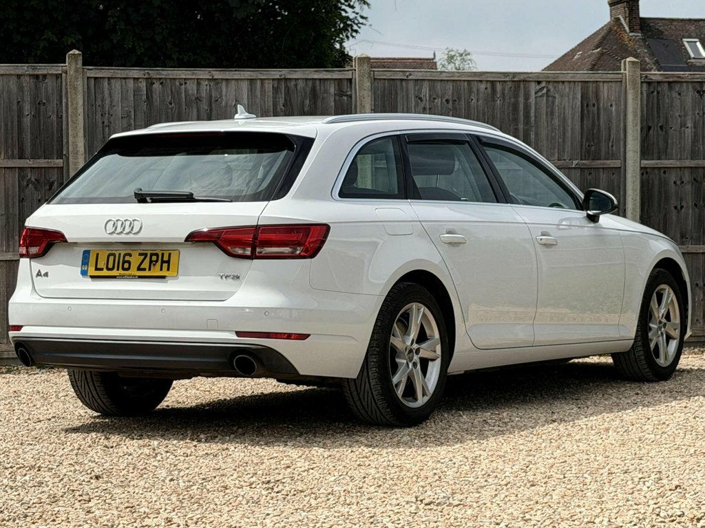 Audi A4 2L Sport LO16ZPH White #3