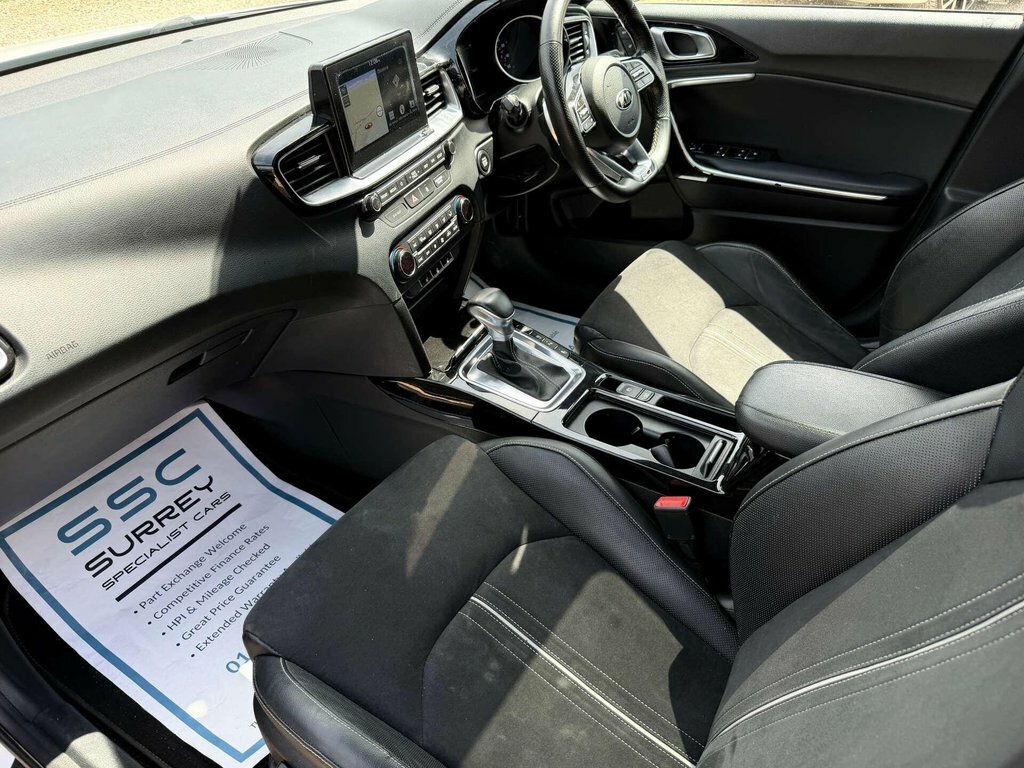 Kia Proceed 1.4L Gt-line S White #6