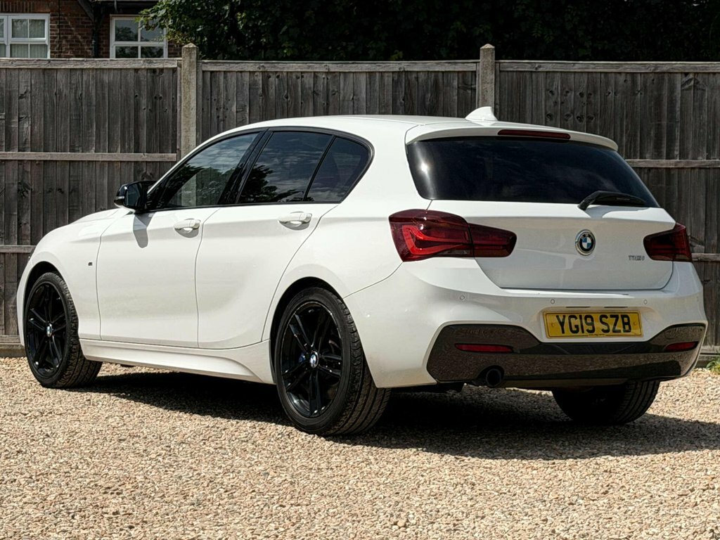 BMW 1 Series 1.5L M Sport Shadow Edition YG19SZB White #4