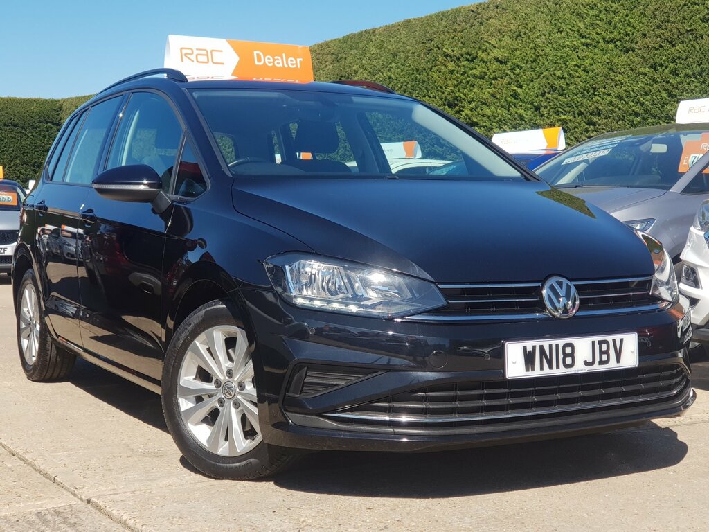Volkswagen Golf SV 1.5 Tsi Evo Se Mpv - Sat-nav Parking Sensors Black