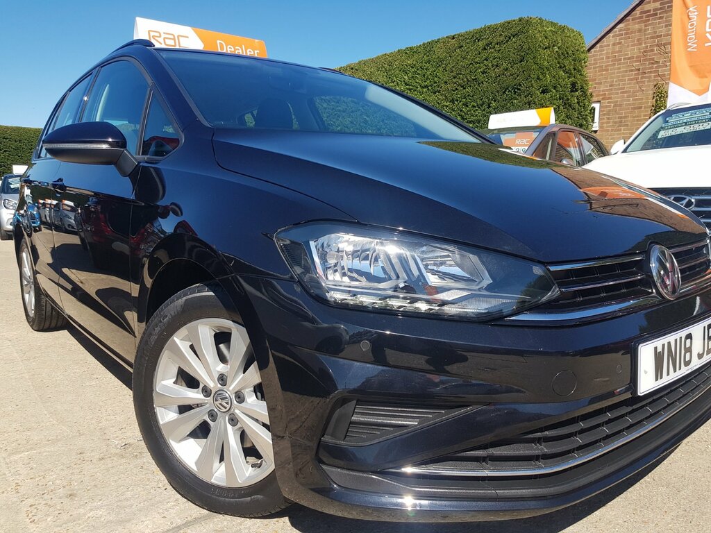 Volkswagen Golf SV 1.5 Tsi Evo Se Mpv - Sat-nav Parking Sensors Black #4