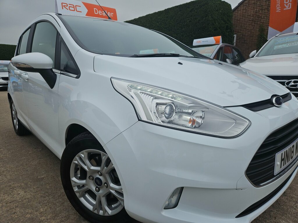 Ford B-Max 1.0T Zetec Navigator - Only 8,400 Miles - Immacula White #2