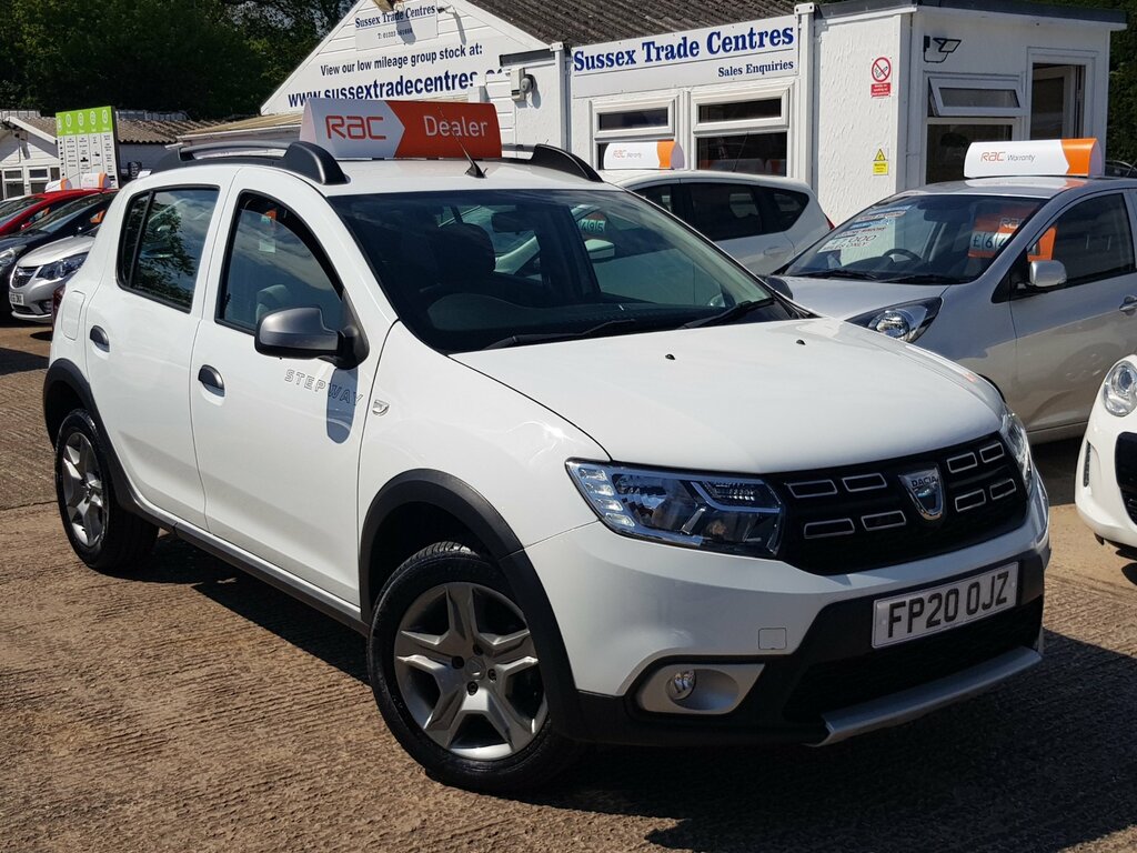 Dacia Sandero Stepway 0.9 Tce Essential 1 Owner Only 6,500 Miles White #3