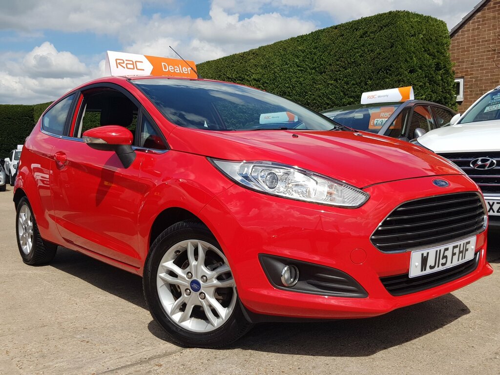 Ford Fiesta 1.25 Zetec - One Lady Owner, 46,000 Miles Red