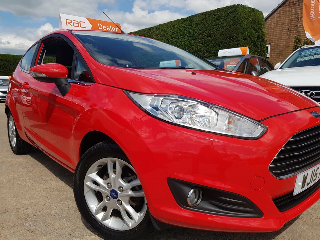Ford Fiesta 1.25 Zetec - One Lady Owner, 46,000 Miles WJ15FHF Red #3