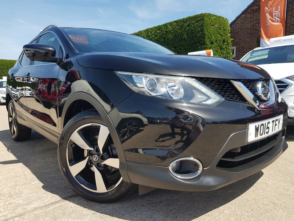 Nissan Qashqai 1.2 Dig-t N-tec - Pan Roof Sat-nav WO15TFY Black #4