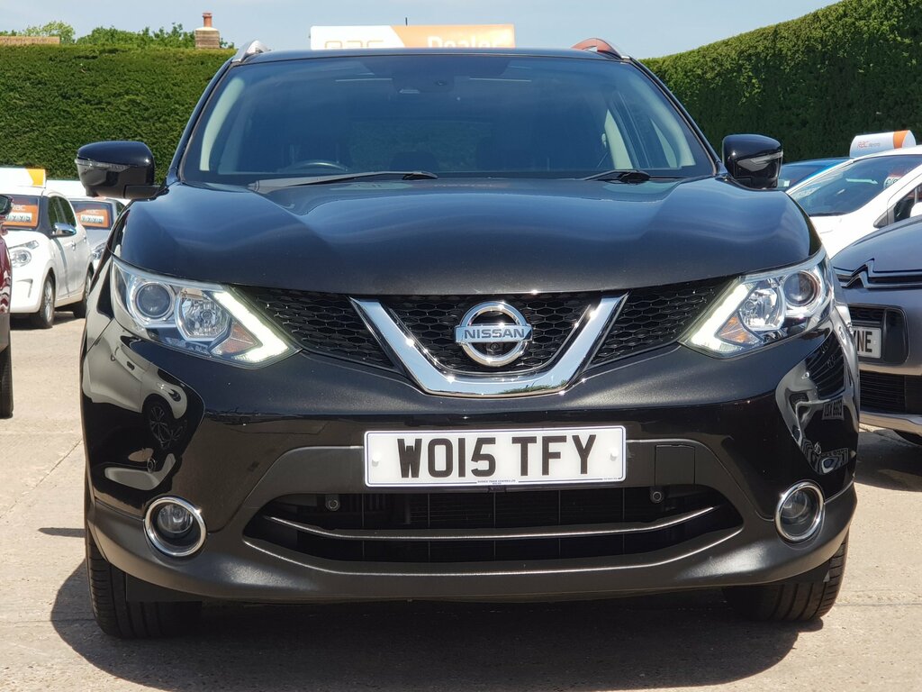 Nissan Qashqai 1.2 Dig-t N-tec - Pan Roof Sat-nav WO15TFY Black #6