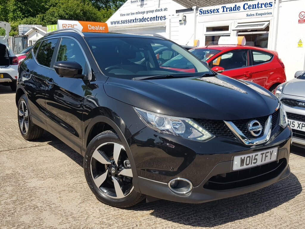 Nissan Qashqai 1.2 Dig-t N-tec - Pan Roof Sat-nav WO15TFY Black #2