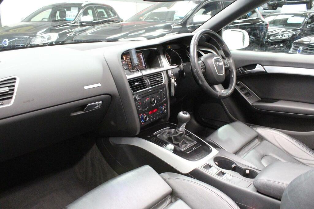 Audi A5 Convertible 2.0 Tdi S Line Euro 5 Ss 2011 White #2