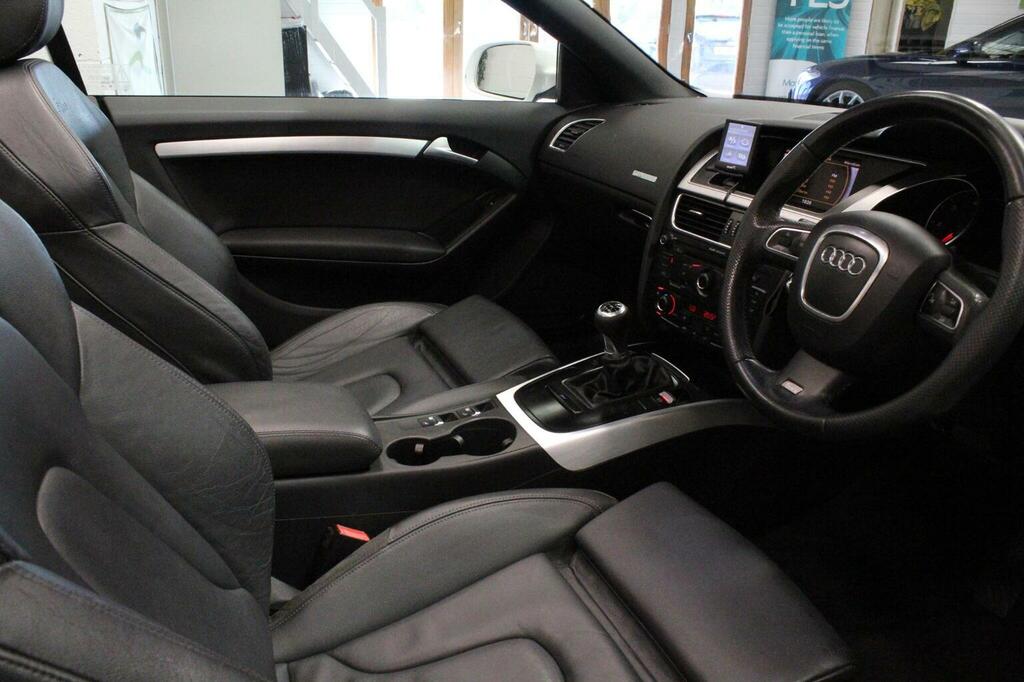 Audi A5 Convertible 2.0 Tdi S Line Euro 5 Ss 2011 White #3