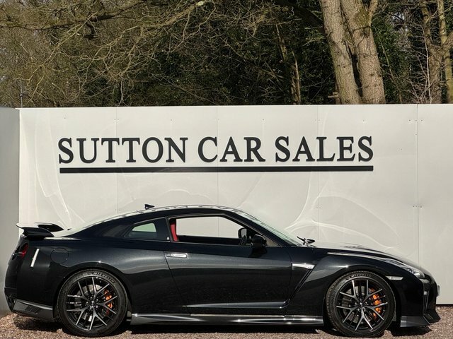 Nissan GT-R V6 Recaro 4Wd Black #2