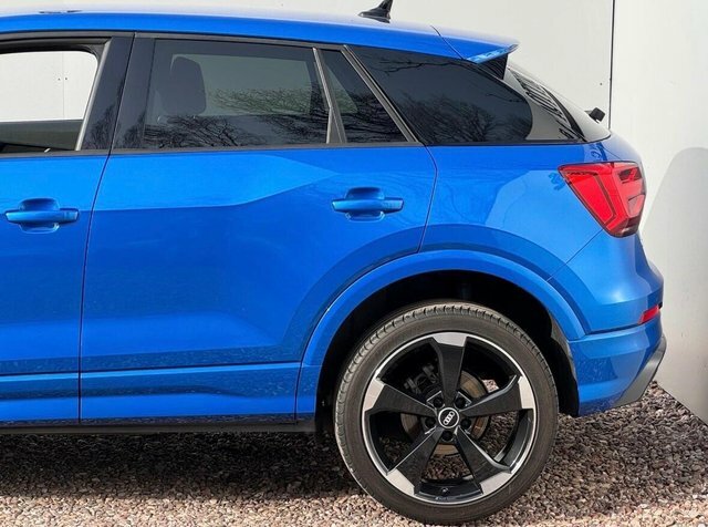 Audi Q2 Sport 35 Tfsi 150 Ps S Tronic Black #25