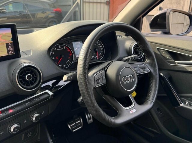 Audi Q2 Sport 35 Tfsi 150 Ps S Tronic Black #20