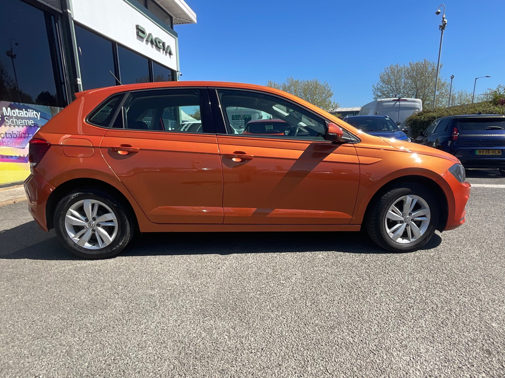 Volkswagen Polo 1.0 Tsi Se Hatchback BF67FTN #3