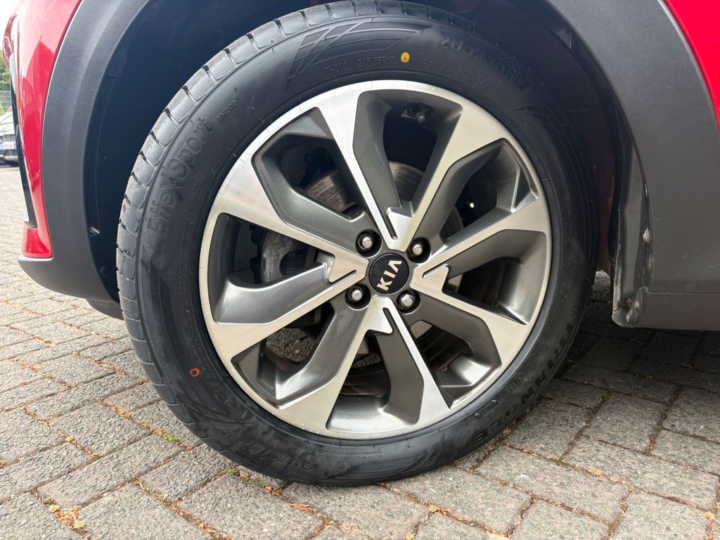 Kia Stonic 1.0 T Gdi 4 Suv BF68ZTD  #6