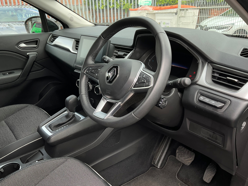 Renault Captur 1.6 E Tech Techno Suv Hybrid RE23AXZ #2