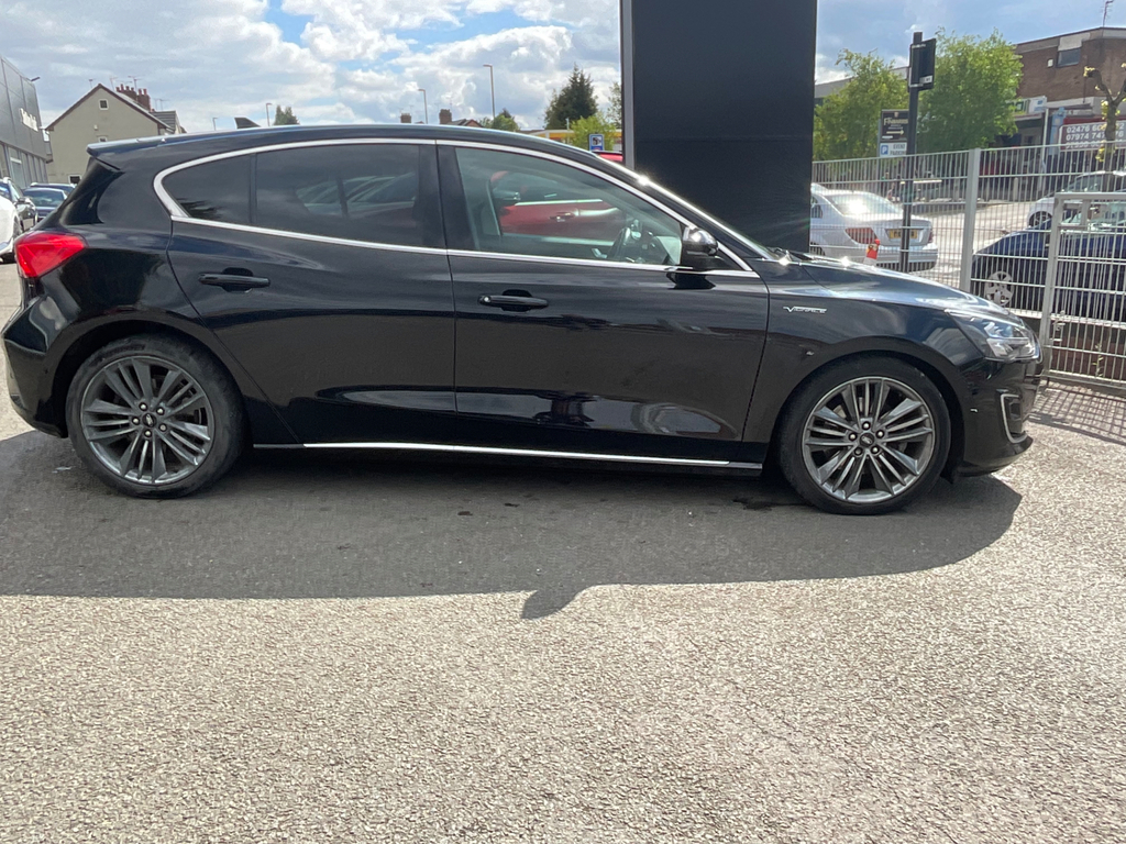 Ford Focus 2.0 Ecoblue Vignale Hatchback  #4