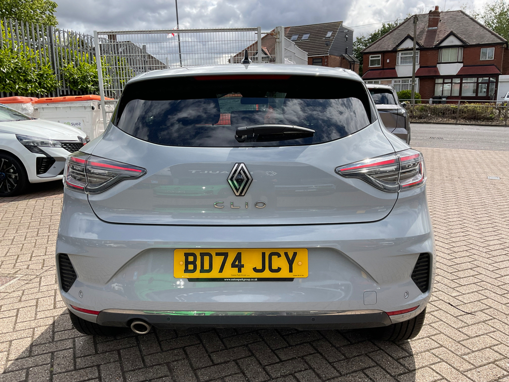 Renault Clio 1.0 Tce Techno Hatchback BD74JCY #6