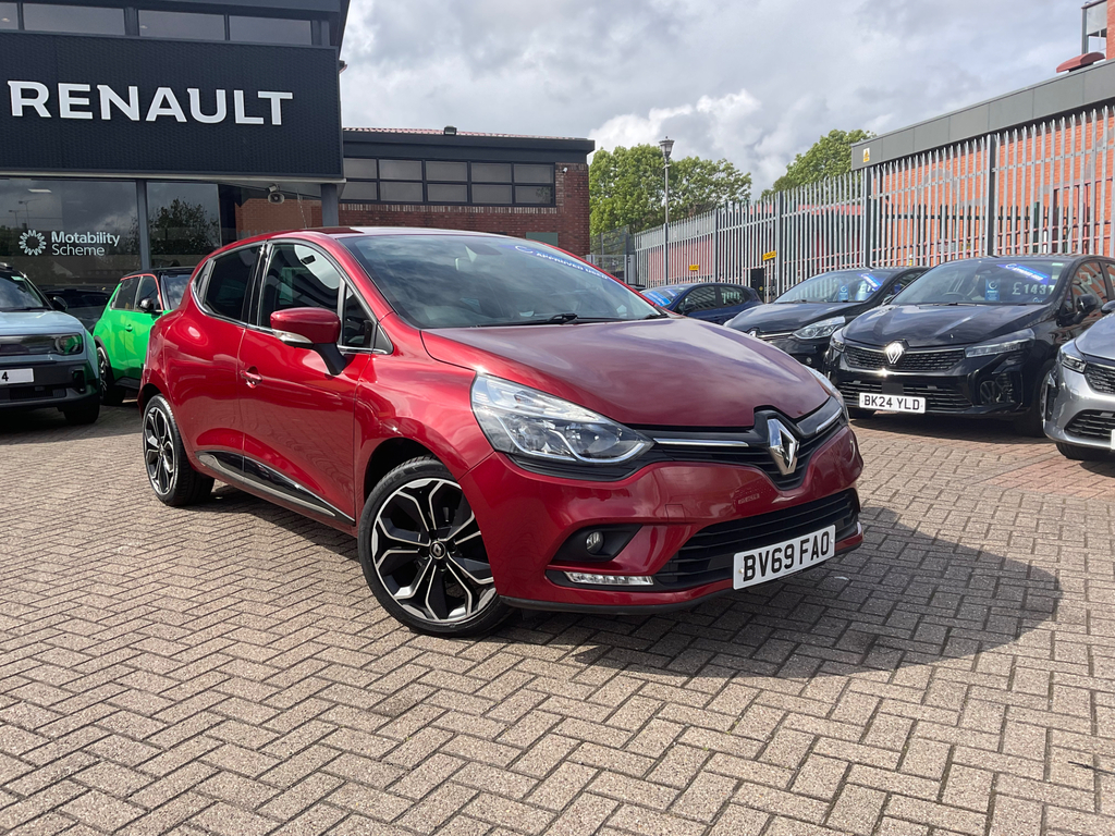 Renault Clio 0.9 Tce Iconic Hatchback