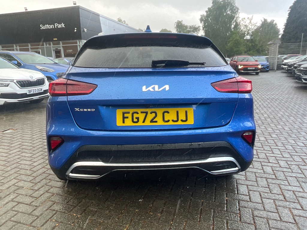Kia Xceed 1.5 T Gdi 3 Suv FG72CJJ #6