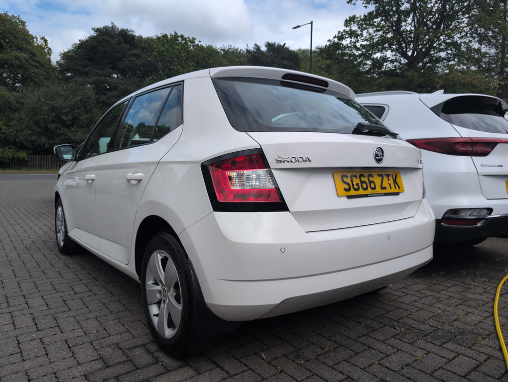 Skoda Fabia 1.2 Tsi Se Hatchback SG66ZTK  #4
