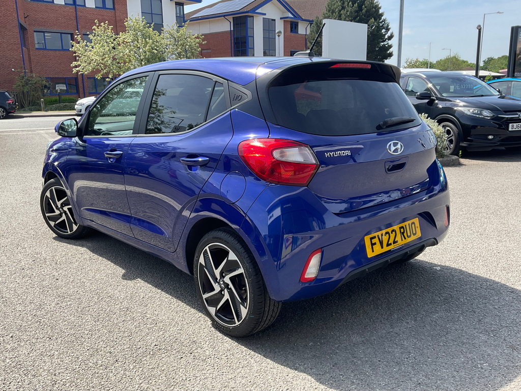 Hyundai I10 1.2 Premium Hatchback FV22RUO Blue #2