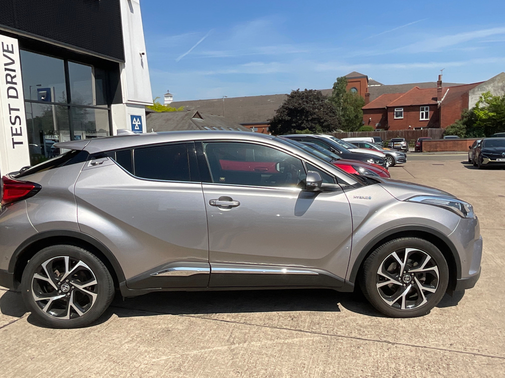 Toyota C-Hr 1.8 Vvt H Design Suv Hybrid Cvt NV68CVW #4