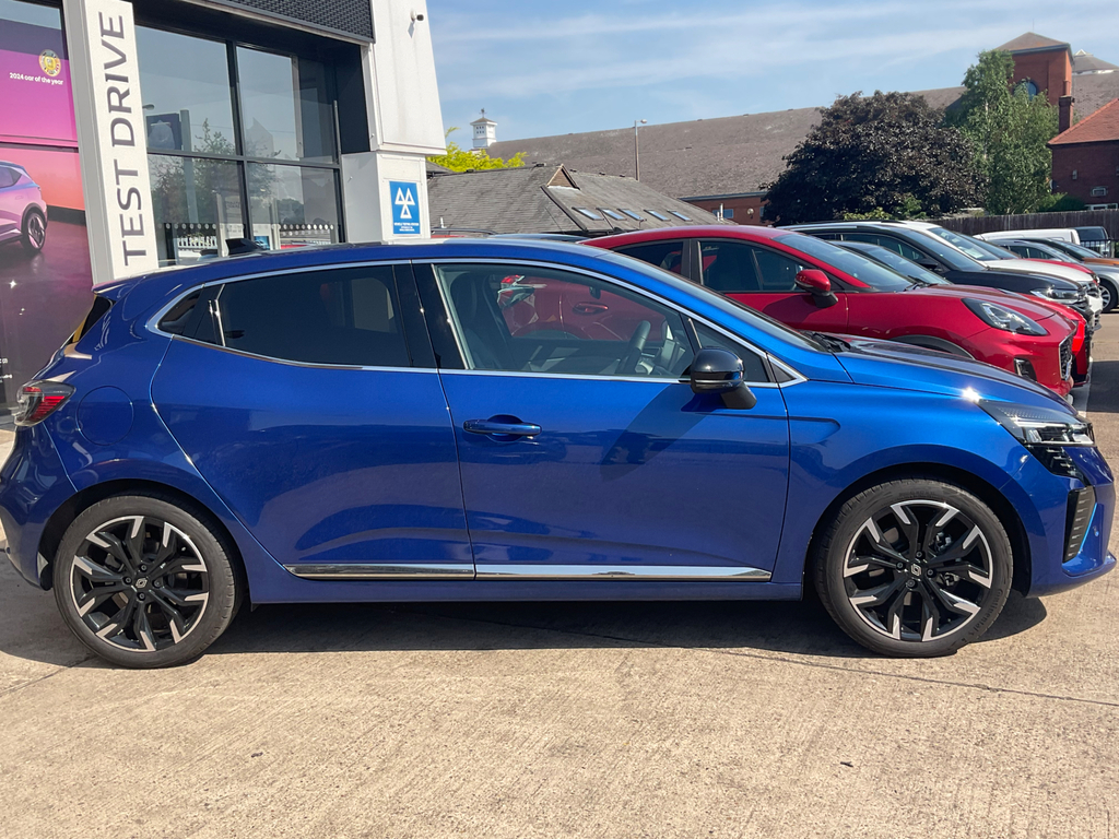 Renault Clio 1.6 E Tech Techno Hatchback Hybrid BK24LEU #4