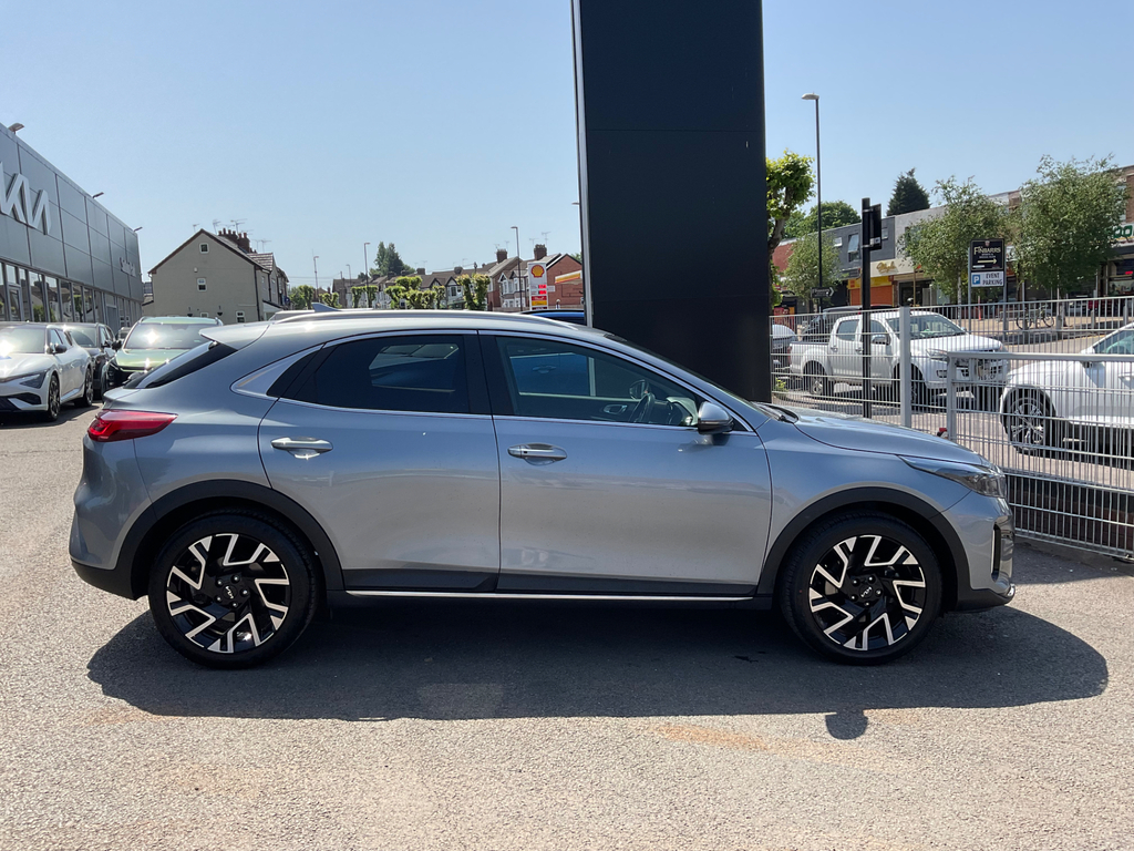 Kia Xceed 1.5 T Gdi 3 Suv LL23ZFH #4