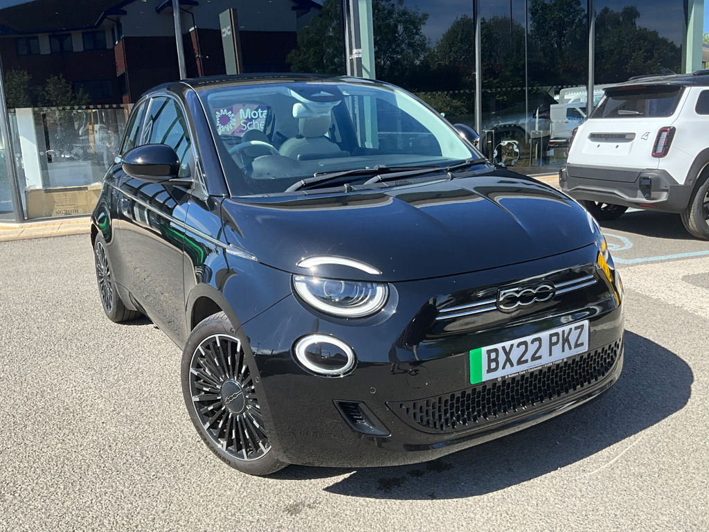 Fiat 500E 42Kwh La Prima Hatchback 