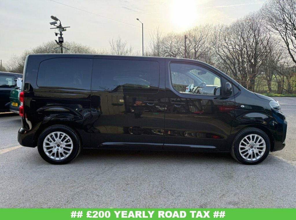 Peugeot e-Traveller Mpv Black #2