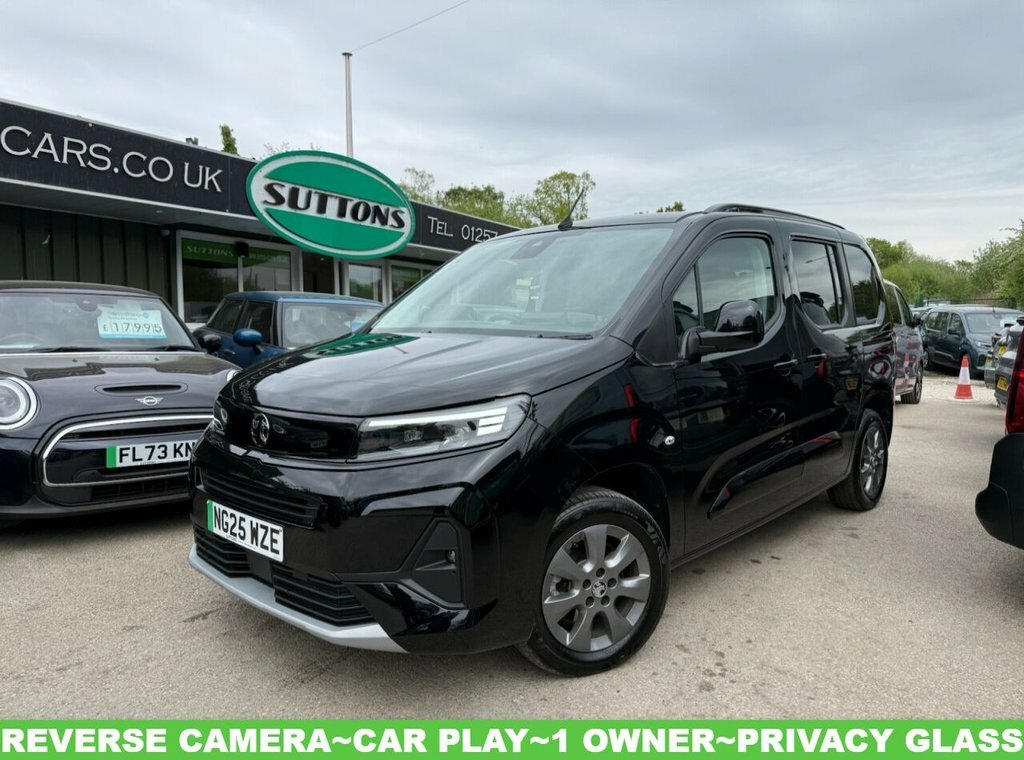 Vauxhall Combo-e Life Mpv Black