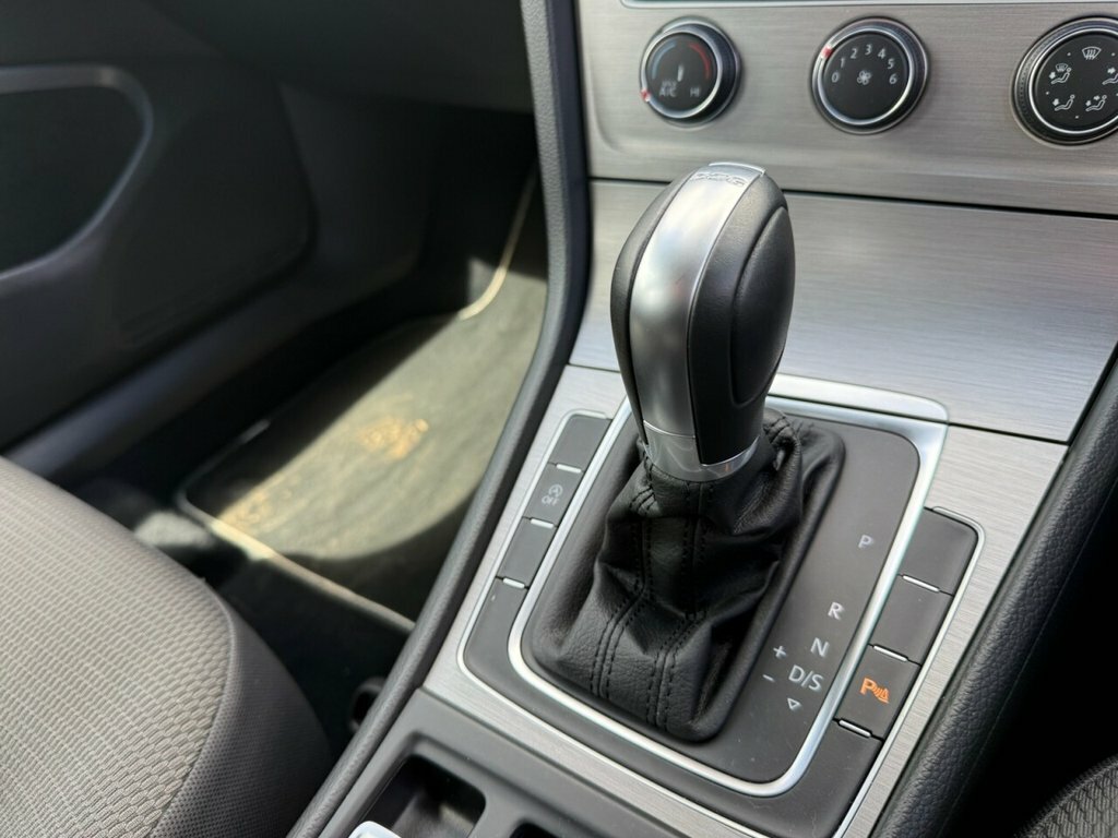 Volkswagen Golf 1L Match Edition Bluemotion MK65ENO Black #6