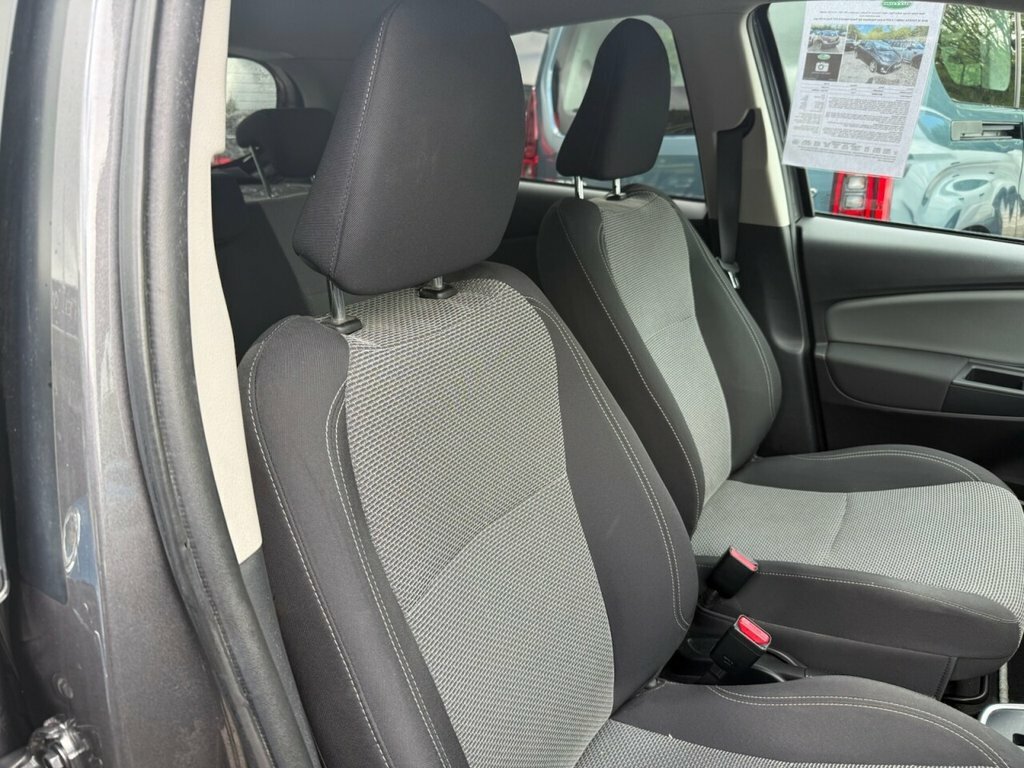 Toyota Yaris 1L Icon MH16WRE Grey #4