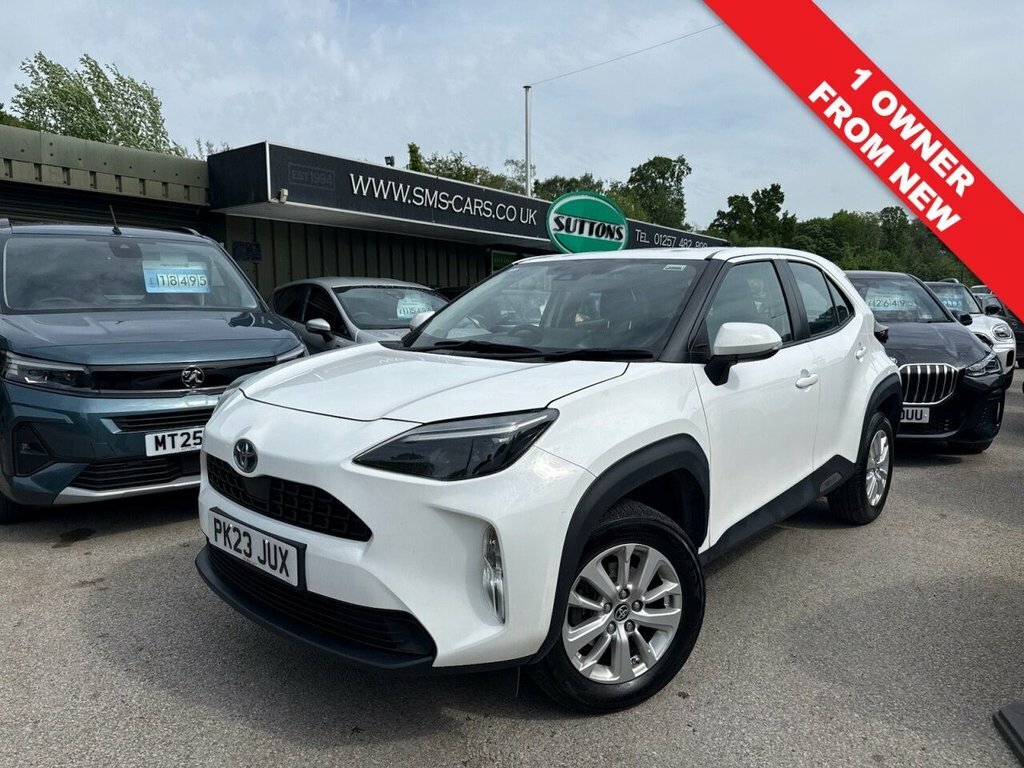 Toyota Yaris Cross 1.5L Icon White