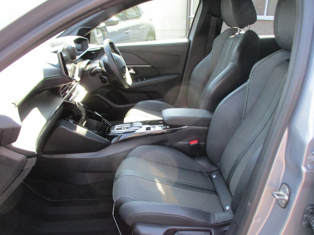 Peugeot 208 1.2 Puretech Gt Hatchback Eat Euro 6 S VK23URY Grey #4