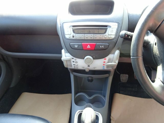 Toyota Aygo 1.0 Vvt-i Ice Hatchback FL61PCU Silver #4