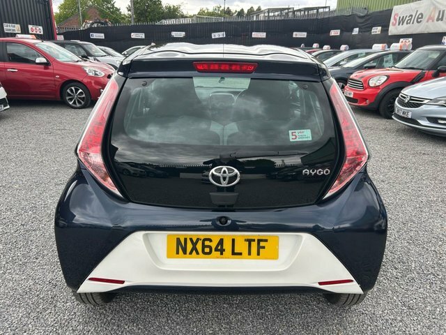 Toyota Aygo 1.0 Vvt-i X-play Hatchback Blue #4