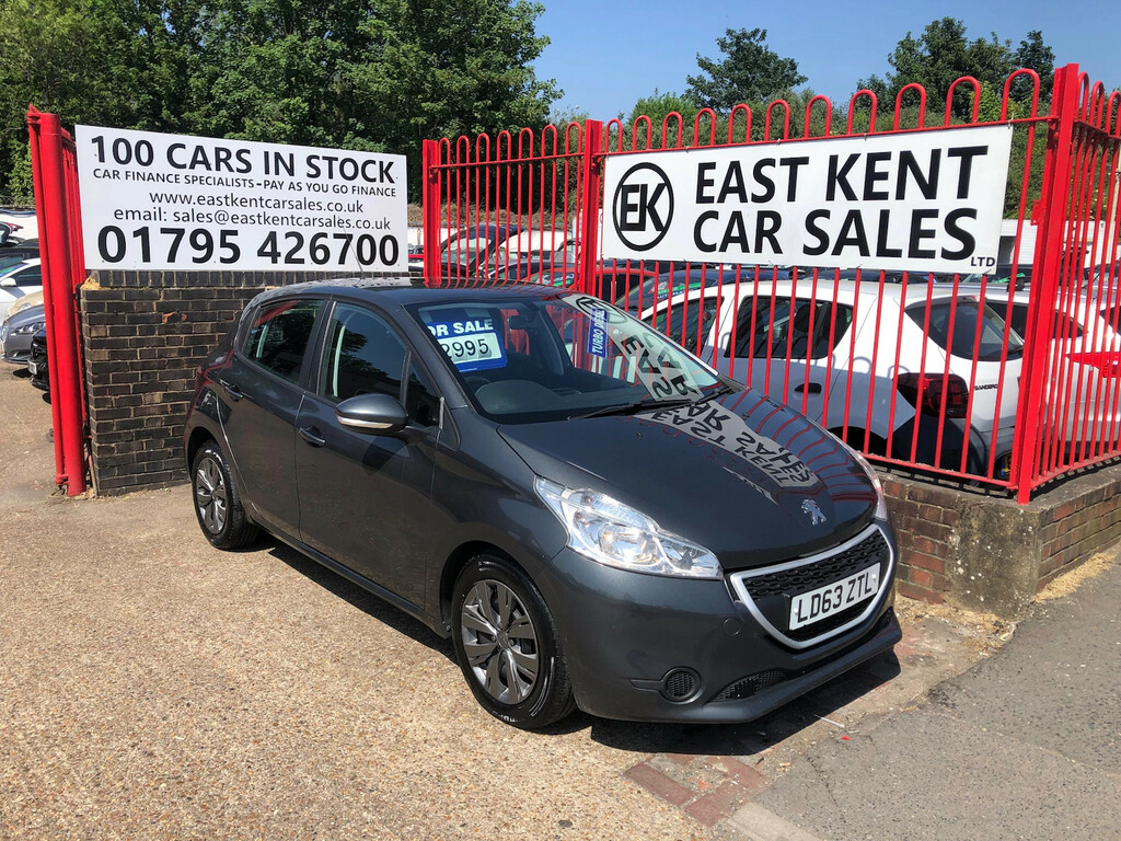 Peugeot 208 1.4 Hdi Access Hatchback Euro 5 Grey
