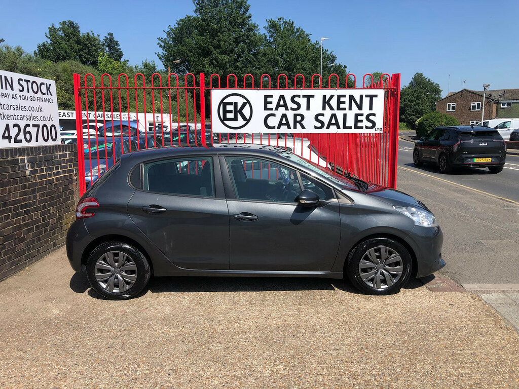 Peugeot 208 1.4 Hdi Access Hatchback Euro 5 Grey #4