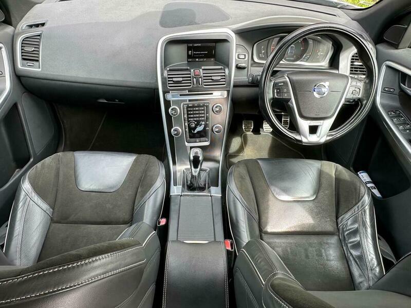 Volvo XC60 2.0 D4 R-design Euro YR64SVU White #5