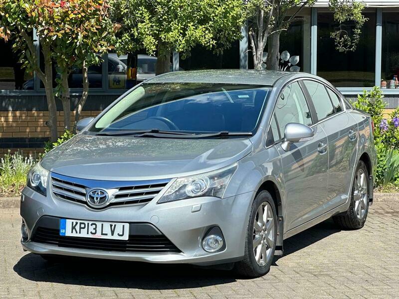 Toyota Avensis 2.0 D-4d T Spirit Grey #4