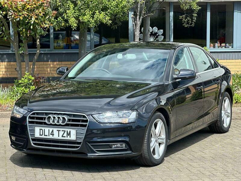 Audi A4 2.0 Tdi Se Technik DL14TZM Black #4