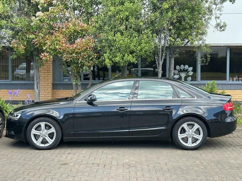 Audi A4 2.0 Tdi Se Technik DL14TZM Black #2