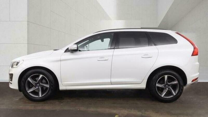Volvo XC60 2.4 D5 R-design Nav KU65YSH White #6