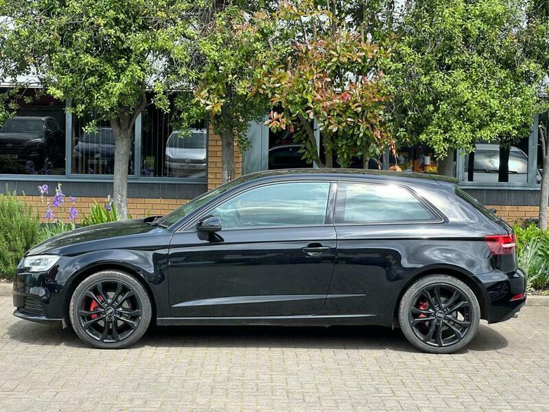 Audi A3 2.0 Tdi Se Technik DC16KJX Black #2