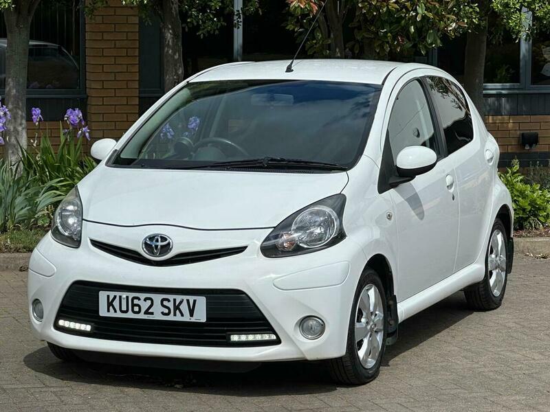 Toyota Aygo 1.0 Vvt-i Fire Euro KU62SKV White #4