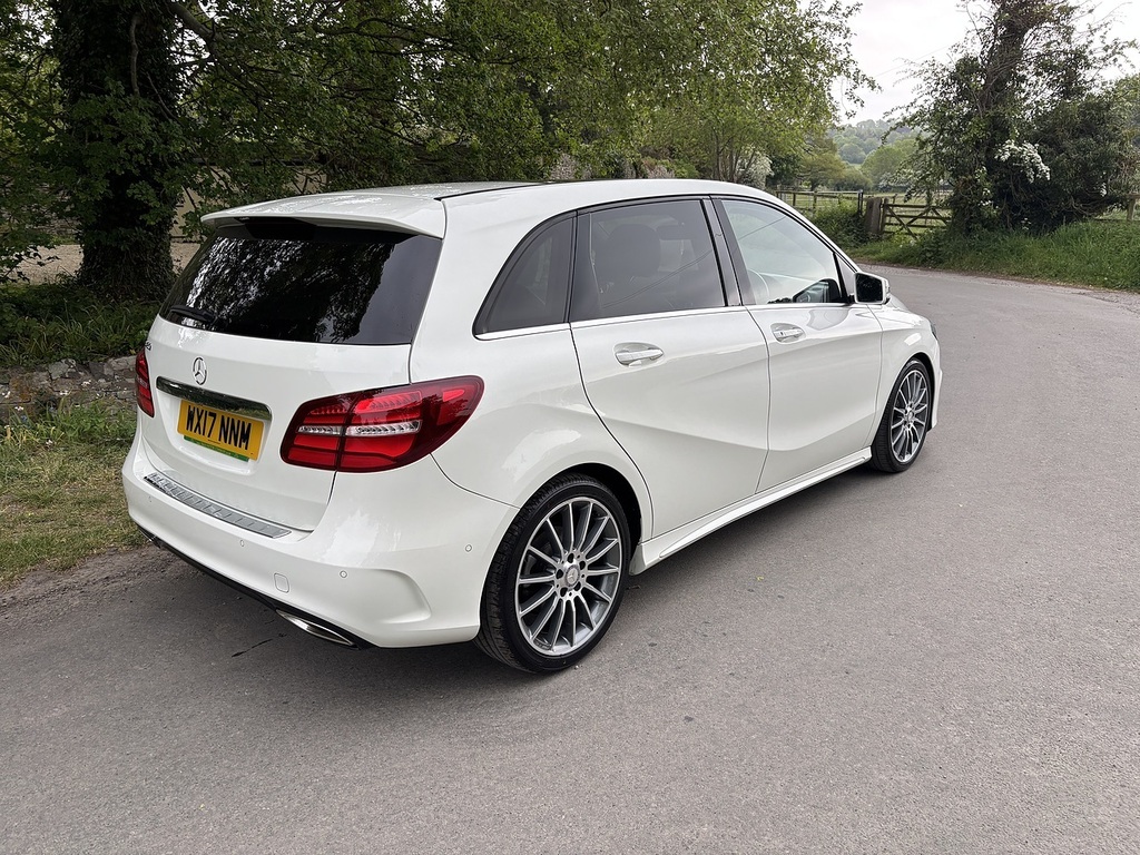 Mercedes-Benz B Class B180 Amg Line U556507 WX17NNM White #6