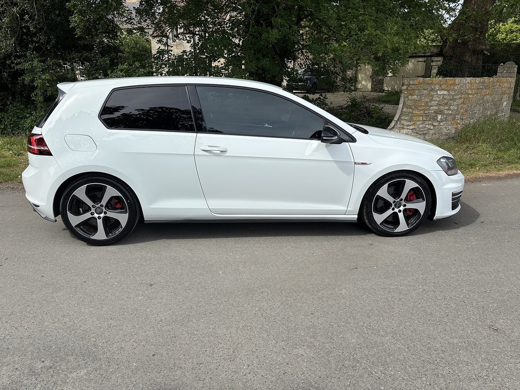 Volkswagen Golf Tsi Bluemotion Tech Gti Performance U556128 Ulez YT14WXL White #5